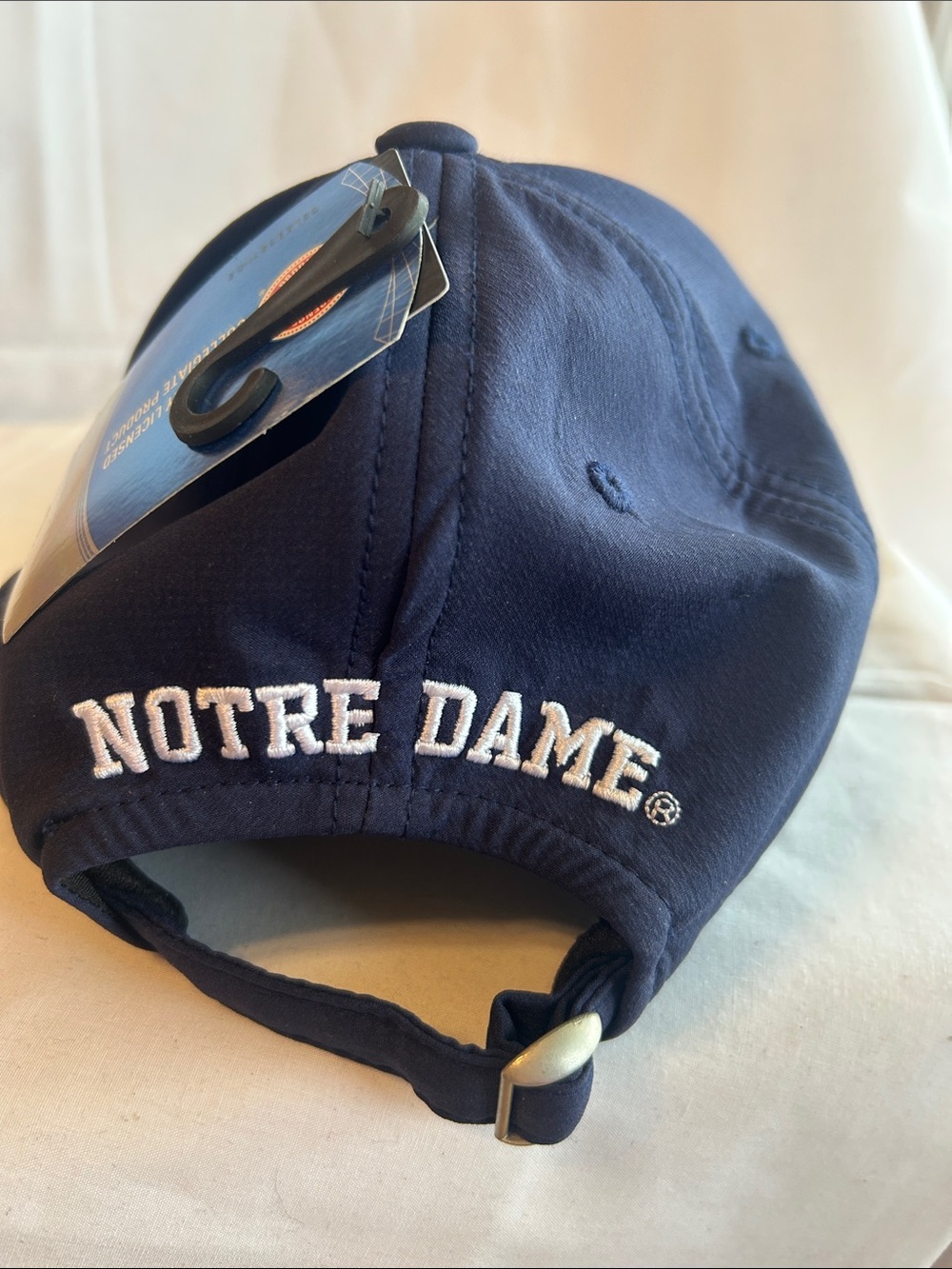 Under Armour Navy & Gold Notre Dame Embroidered Logo Cap - Picture 2 of 2